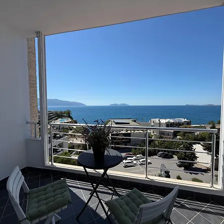 R&u Sea View Apartment